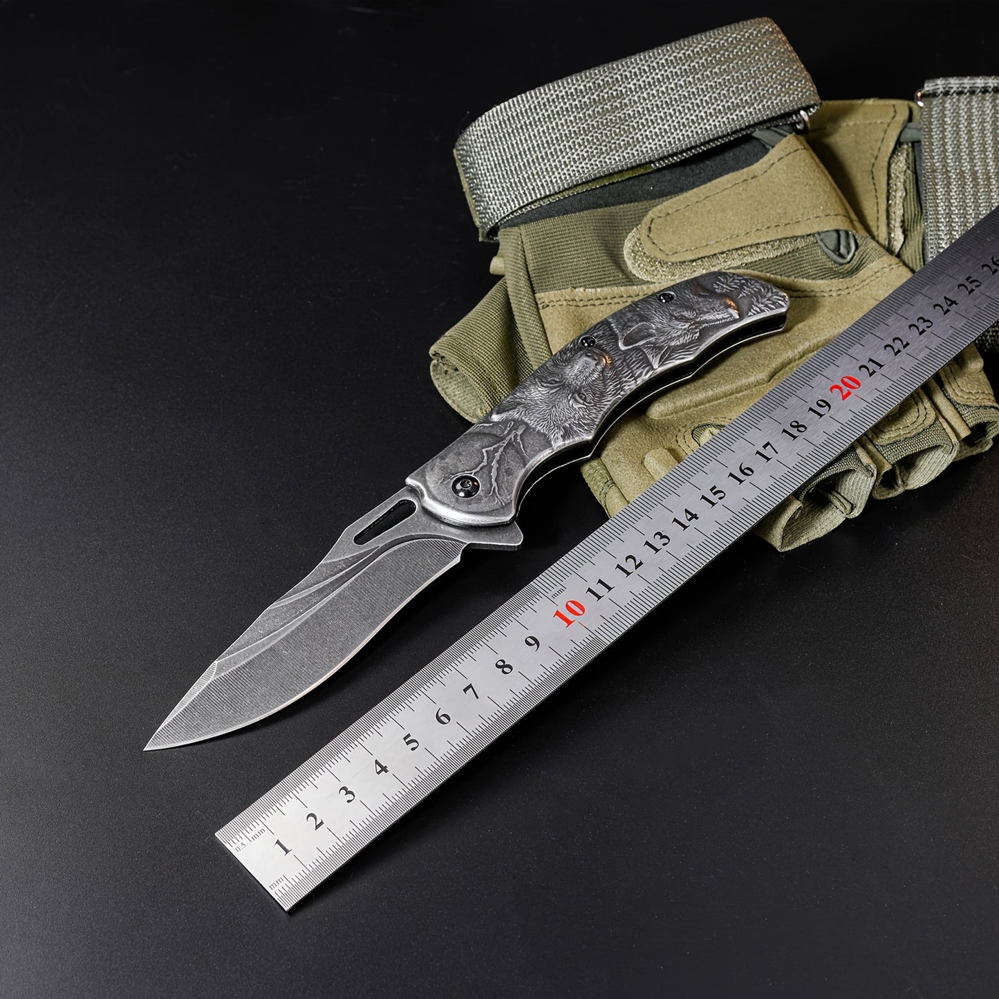High-Hardness Stainless Steel Multi-Function Folding Knife with Elaborate 3D Wolf Head Engraving, Portable Pocket Tool Ideal for Outdoor Camping, Hiking, EDC Missions, Hunting, Fishing & Barbecuing,Mens gifts,Stocking stuffers