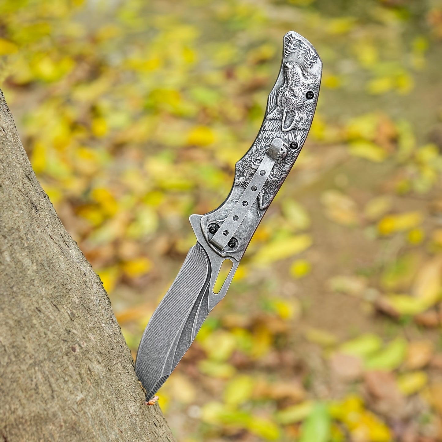 High-Hardness Stainless Steel Multi-Function Folding Knife with Elaborate 3D Wolf Head Engraving, Portable Pocket Tool Ideal for Outdoor Camping, Hiking, EDC Missions, Hunting, Fishing & Barbecuing,Mens gifts,Stocking stuffers