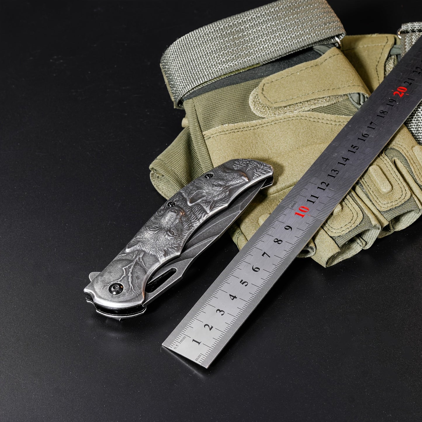 High-Hardness Stainless Steel Multi-Function Folding Knife with Elaborate 3D Wolf Head Engraving, Portable Pocket Tool Ideal for Outdoor Camping, Hiking, EDC Missions, Hunting, Fishing & Barbecuing,Mens gifts,Stocking stuffers