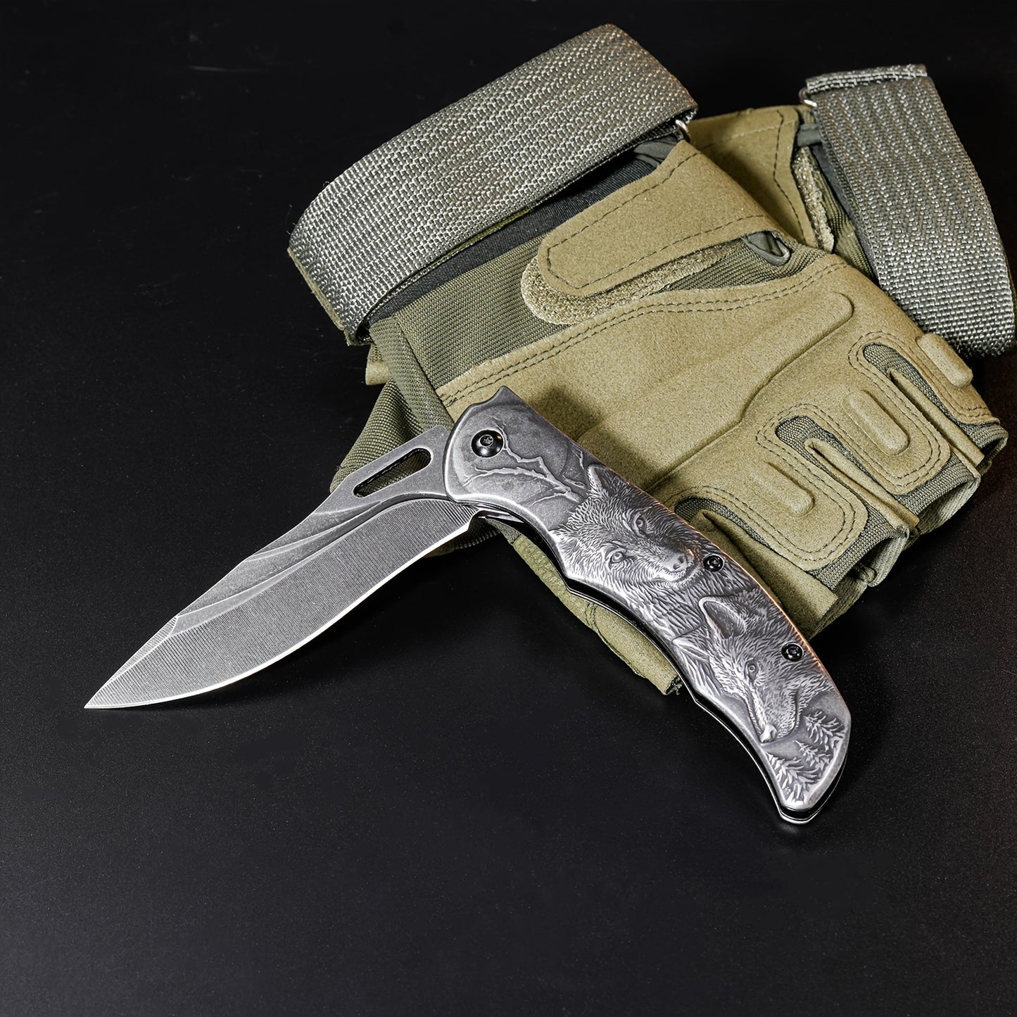 High-Hardness Stainless Steel Multi-Function Folding Knife with Elaborate 3D Wolf Head Engraving, Portable Pocket Tool Ideal for Outdoor Camping, Hiking, EDC Missions, Hunting, Fishing & Barbecuing,Mens gifts,Stocking stuffers